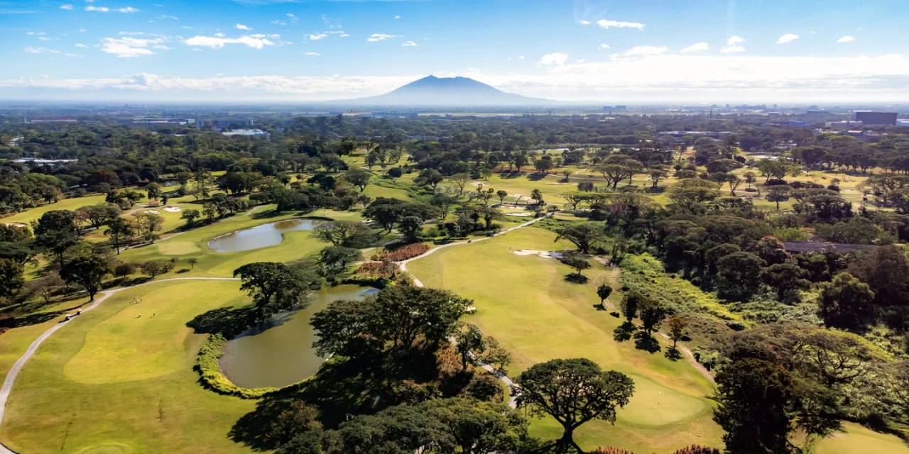 Mimosa Plus Golf Course editorial view 4